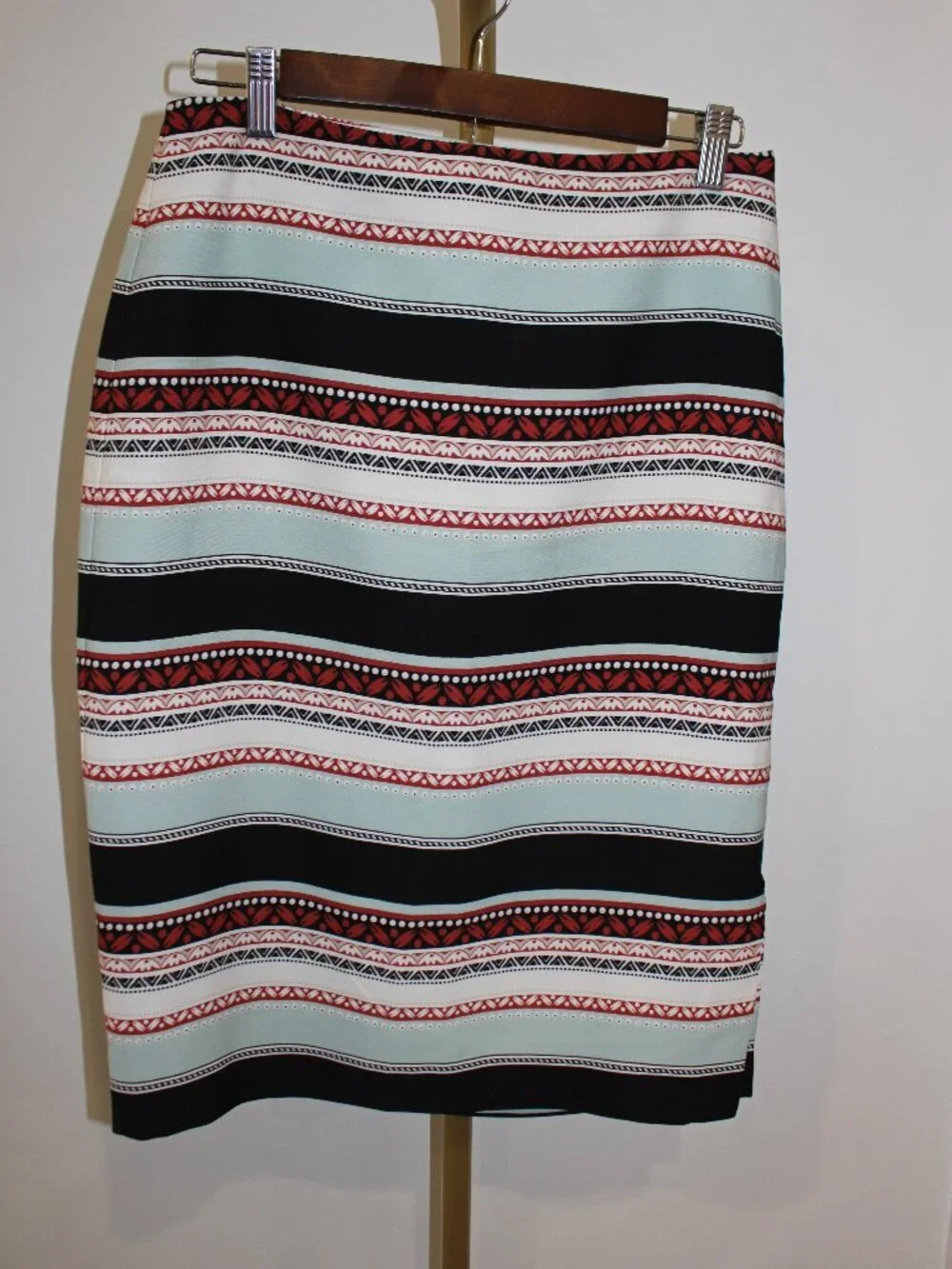Women's Ann Taylor Factory Striped Pencil Skirt, Size 4